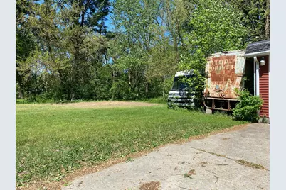 460 Bond Avenue, Valparaiso, IN 46385 - Photo 3