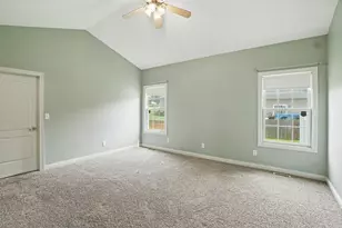 183 W 126th Ave, Crown Point, IN 46307 - Photo 3