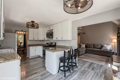 206 Parkwood Drive, Valparaiso, IN 46383 - Photo 9