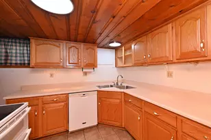 1199 N Main St, Kewanna, IN 46939 - Photo 23