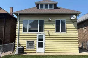 1314 121st St, Whiting, IN 46394 - Photo 3