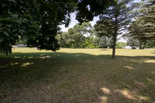 705 E St Louis St, Knox, IN 46534 - Photo 19