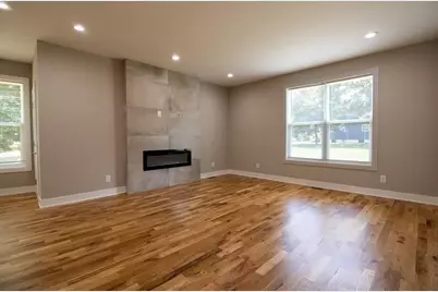 705 E St Louis Street, Knox, IN 46534 - Photo 3