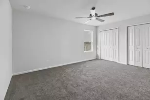 3103 W 82nd Pl, Merrillville, IN 46410 - Photo 7