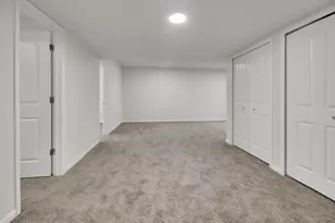 3119 W 82nd Pl, Merrillville, IN 46410 - Photo 11