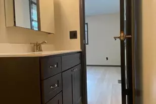 3808 Kingsway Dr, Crown Point, IN 46307 - Photo 11