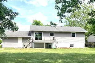 3808 Kingsway Dr, Crown Point, IN 46307 - Photo 17