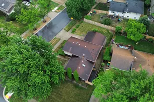 9421 Cottonwood Dr, Munster, IN 46321 - Photo 27