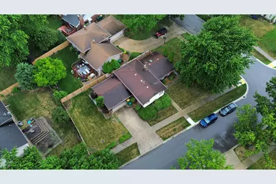 9421 Cottonwood Drive, Munster, IN 46321 - Photo 39