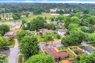 9421 Cottonwood Dr, Munster, IN 46321 - Photo 29