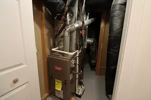 414 Allen St, La Porte, IN 46350 - Photo 27