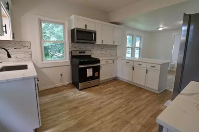 414 Allen Street, La Porte, IN 46350 - Photo 9