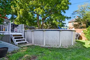 1207 Michigan Ave, La Porte, IN 46350 - Photo 7