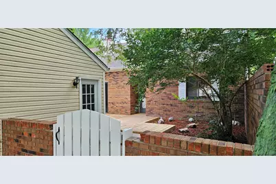 1205 Saratoga Lane, Chesterton, IN 46304 - Photo 3