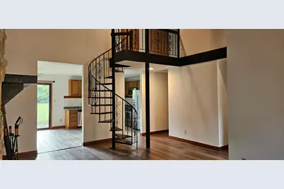 1205 Saratoga Lane, Chesterton, IN 46304 - Photo 5