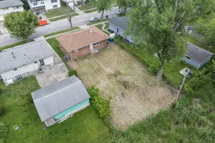 6715 E 3rd Ave, Gary, IN 46403 - Photo 3