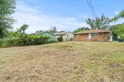 6715 E 3rd Avenue, Gary, IN 46403 - Photo 9