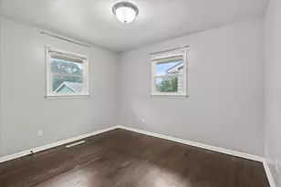 6715 E 3rd Ave, Gary, IN 46403 - Photo 25