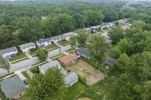 6715 E 3rd Ave, Gary, IN 46403 - Photo 5