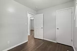 6715 E 3rd Ave, Gary, IN 46403 - Photo 21