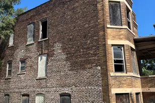 420 Adams St, Gary, IN 46402 - Photo 3