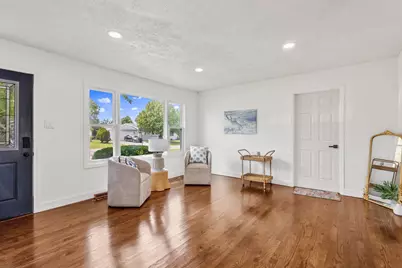 4851 N Clover Lane, Michigan City, IN 46360 - Photo 7