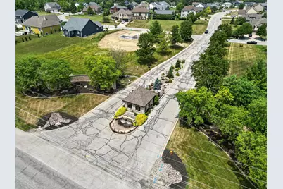 703 Druim Trail, Crown Point, IN 46307 - Photo 17