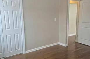 2049 Monroe Ln, Gary, IN 46407 - Photo 9