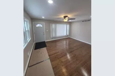 2049 Monroe Lane, Gary, IN 46407 - Photo 7