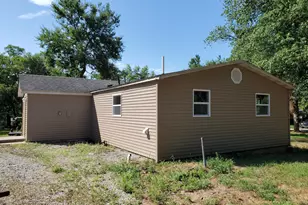 4345 5th St, Fair Oaks, IN 47943 - Photo 3