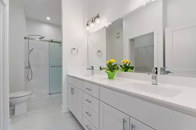 204 N Campbell Street #201, Valparaiso, IN 46385 - Photo 17