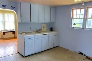 10010 Kennedy Ave, Highland, IN 46322 - Photo 9