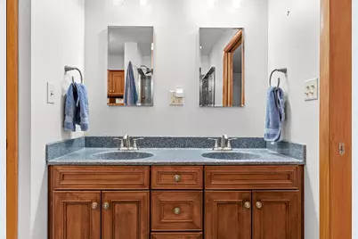 221 W 150 N, Valparaiso, IN 46385 - Photo 23