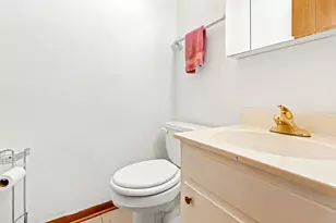 221 W 150 N, Valparaiso, IN 46385 - Photo 37