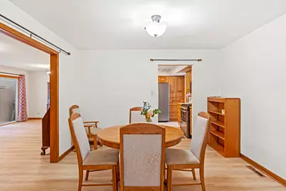 221 W 150 N, Valparaiso, IN 46385 - Photo 17