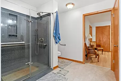 221 W 150 N, Valparaiso, IN 46385 - Photo 21