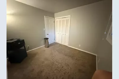 1521 W 4th Street, Hobart, IN 46342 - Photo 33