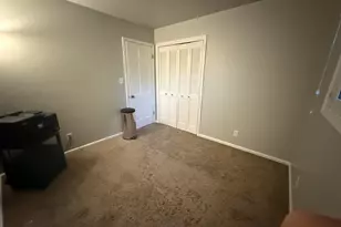 1521 W 4th St, Hobart, IN 46342 - Photo 33