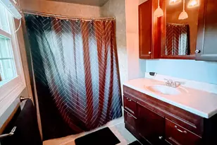 1521 W 4th St, Hobart, IN 46342 - Photo 37