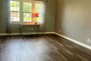 1521 W 4th St, Hobart, IN 46342 - Photo 5