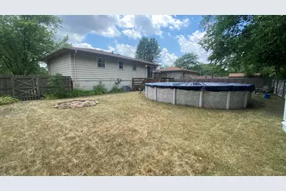 5294 Lyndell Avenue, Portage, IN 46368 - Photo 7