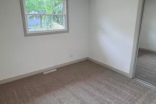 2408 Doretta St, Portage, IN 46368 - Photo 11