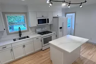 2408 Doretta St, Portage, IN 46368 - Photo 3