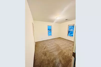 714 E 10th Street, Michigan City, IN 46360 - Photo 5