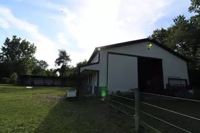 10792 N 600 E, Demotte, IN 46310 - Photo 7