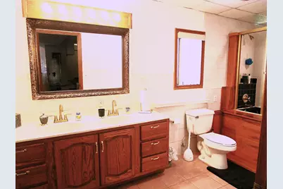 643 N 50 W, Valparaiso, IN 46385 - Photo 65