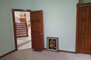 643 N 50 W, Valparaiso, IN 46385 - Photo 103
