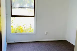 107 N Walker Ave, Morocco, IN 47963 - Photo 17