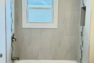 727 Water St, Hobart, IN 46342 - Photo 15