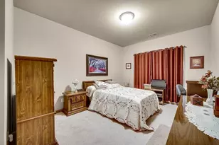 7501 E 111th Ln, Crown Point, IN 46307 - Photo 15